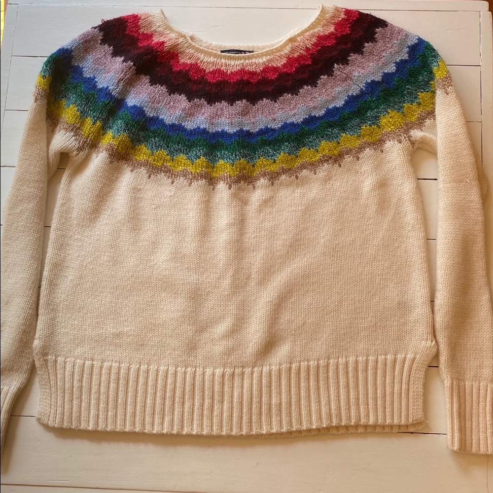 American Eagle sweater